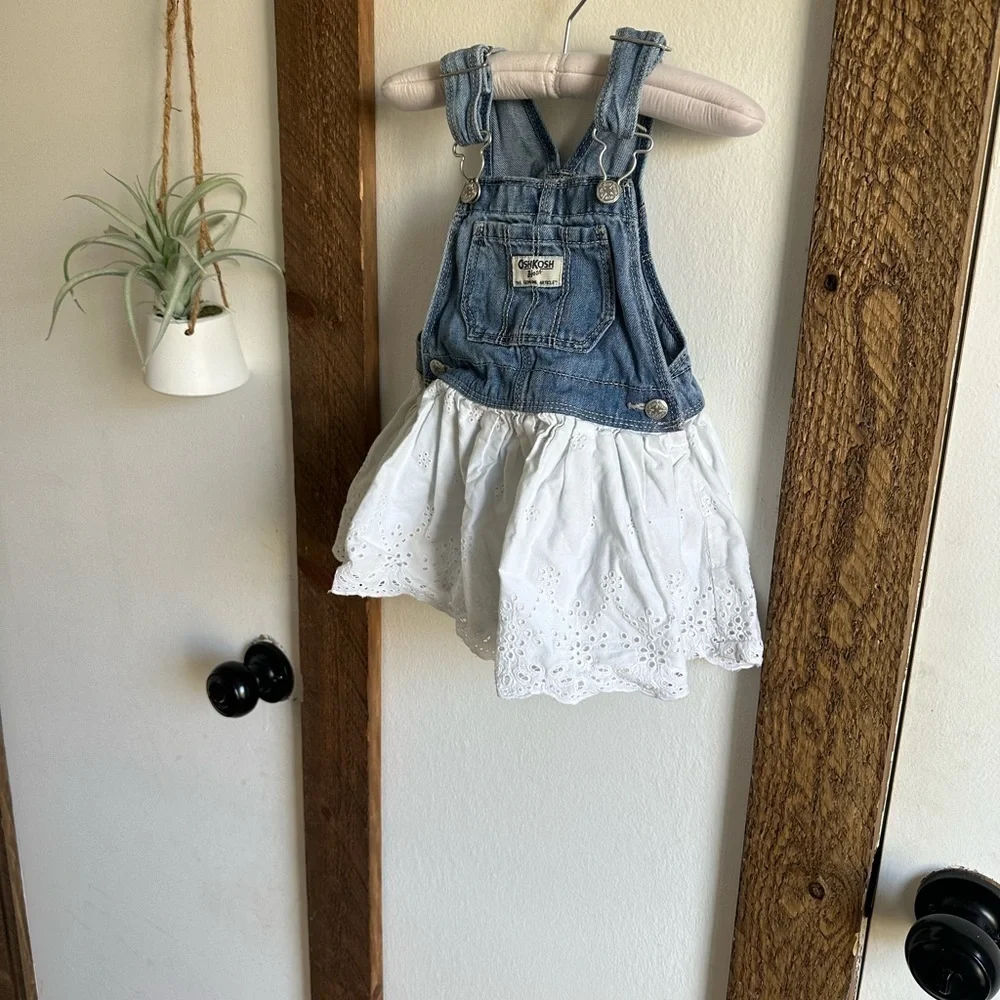 OshKosh B’Gosh 18 Month Baby Girl Eyelet Overall Dress Denim Jean & Eyelet Lace